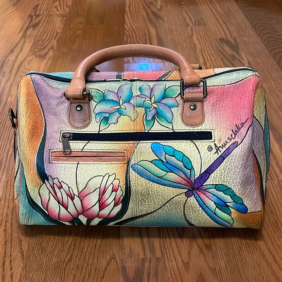 Anuschka Handbags - Gorgeous Anuschka leather handbag. Excellent used condition. L 14” H 8” W 6”